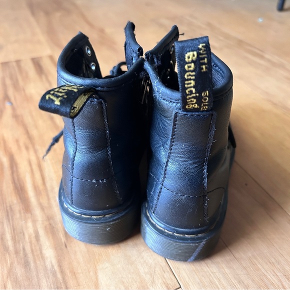 Kids Docs - Picture 2 of 4